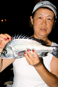 Pargo de 46 cm faz brasileira vencer torneio da modalidade